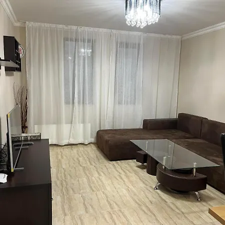 апартамен в манастира 3 דירה